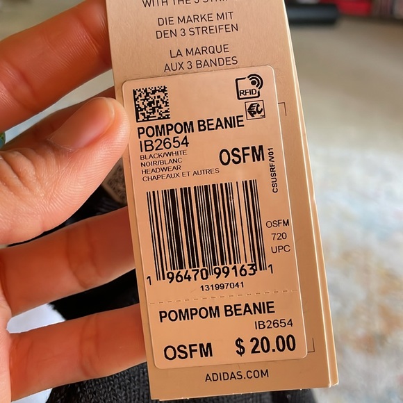 adidas POMPOM BEANIE - Picture 3 of 3